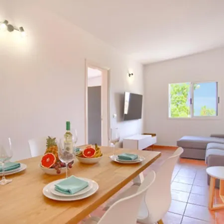 Apartment Corcos Con Piscina By Paramount Holidays