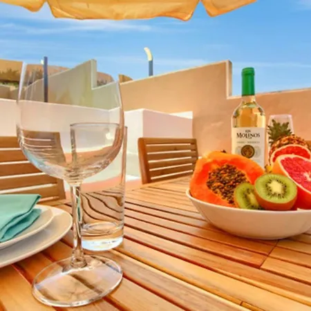 Apartment Corcos Con Piscina By Paramount Holidays *