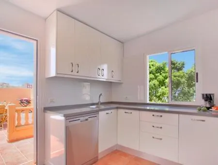 Corcos Con Piscina By Paramount Holidays Apartment Santa Cruz de Tenerife